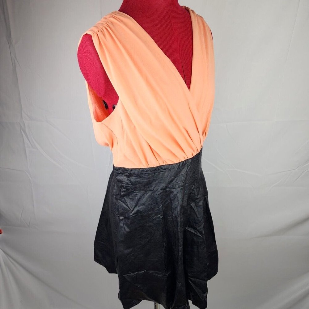 Feline Sleeveless Peach & Black Faux Leather Short Dress - Large - Picture 3 of 6
